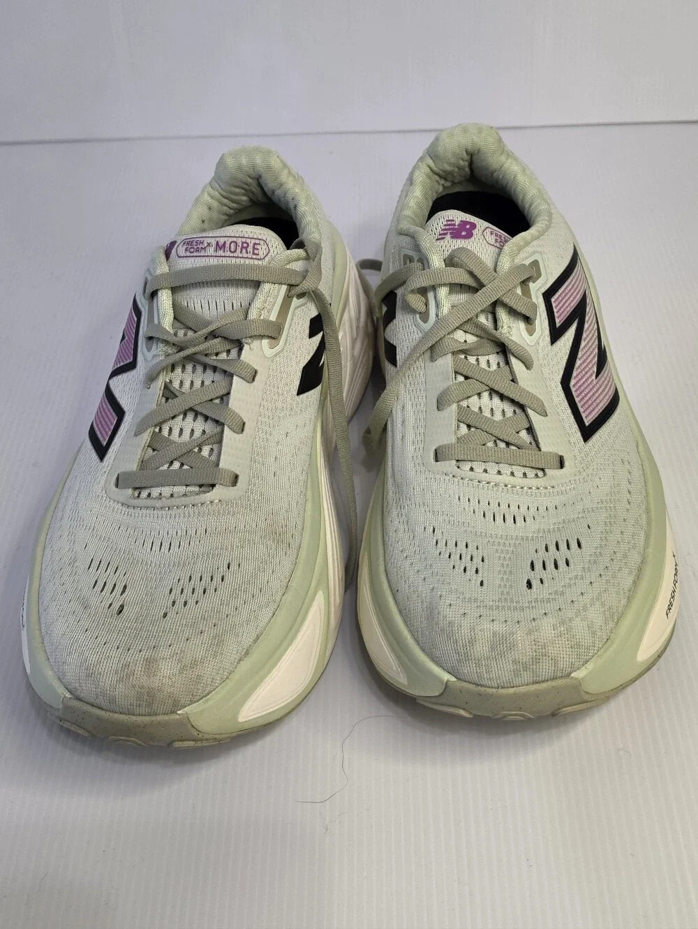 New Balance Women's Fresh Foam X More v5 running shoes Size 8.5 D